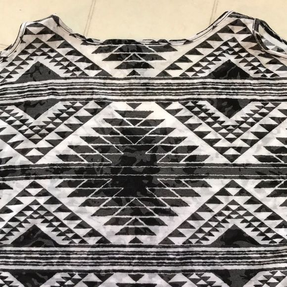 INC Cold Shoulder Aztec Print Rhinestone Tee - Picture 10 of 10